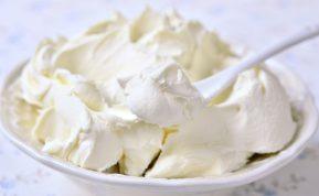 Daugiau nebereikės pirkti brangaus maskarponės sūrio! Tik 10 minučių, ir jūs pasigaminsite jį patys!