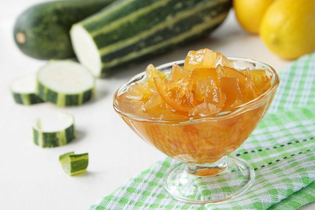 Džemas iš netikėto ingrediento. Tikrai pamiršite įprastas uogienes. Cukinijų džemo receptas