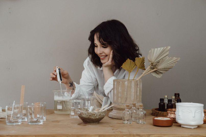 Gaivūs namų kvapai vonios kambariui. Išbandykite šiuos receptus!