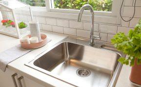 Ką daryti, jei virtuvės kriauklė skleidžia nemalonų kvapą?