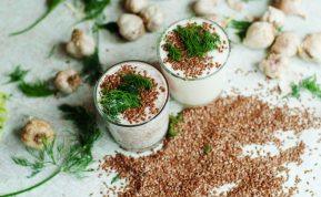 Kefyras su linų sėmenimis. Priežastys, kodėl verta tai gerti kasdien!