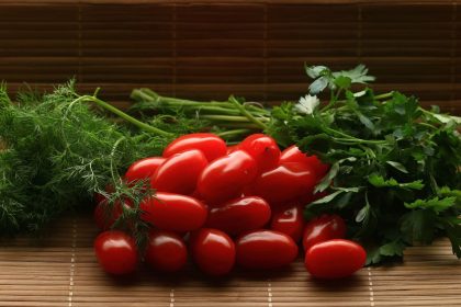 Korėjietiško stiliaus pomidorų užkandis - aštrus ir greitai paruošiamas!