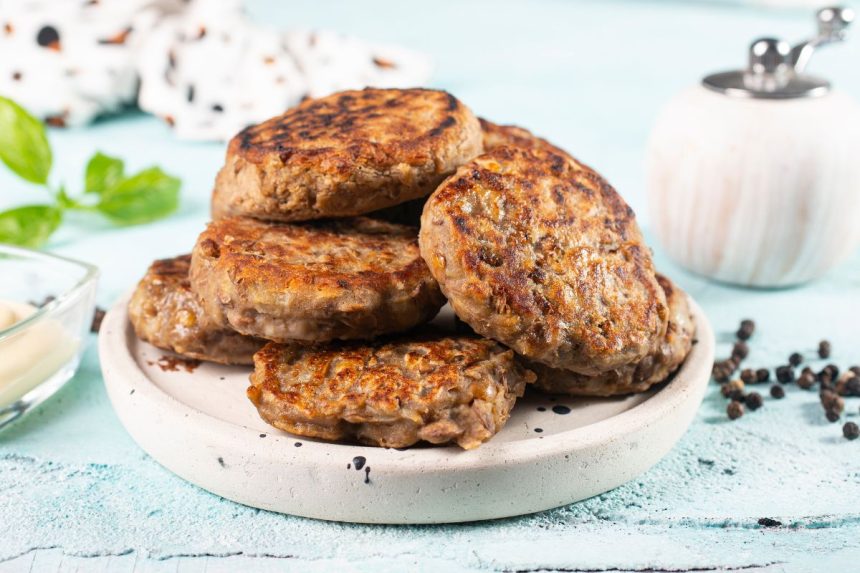 Kotletai iš marinuoto faršo. Tokių dar nebūsite ragavę!