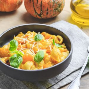 Makaronai moliūgų padaže
