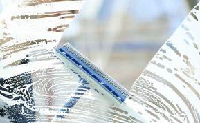 Man atsibodo acto kvapas. Dabar langams valyti naudoju kitą produktą