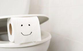 Meistras patarė, kaip išvalyti tualeto klozetą be jokių chemikalų