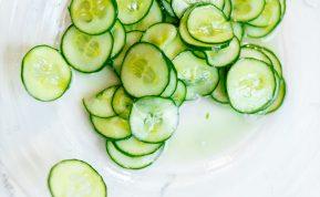 Močiutė agurkų turi net žiemą. Ji man atskleidė savo paslaptį