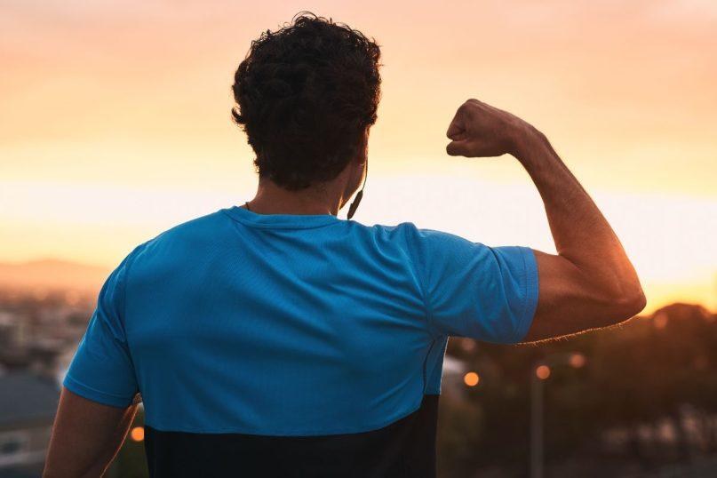 Neurologas rekomenduoja 6 pratimus, kurie padarys jus psichologiškai stipresnius