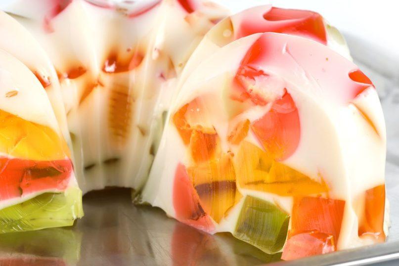 Nuostabus vaisių desertas su varške vos per 10 minučių! Fantastiškas želė pyragas!