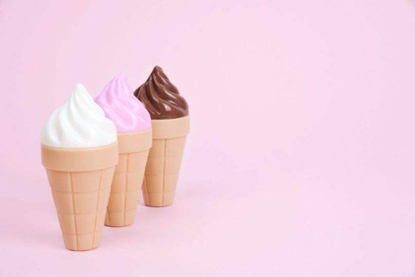 Padeda malšinti uždegimą ir gerklės skausmą: gydytoja papasakojo apie netikėtą ledų naudą