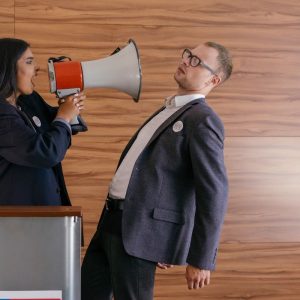 Patarimai, kaip nustoti kritikuoti visus aplinkinius