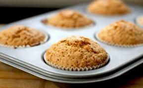 Purūs keksiukai su arbata