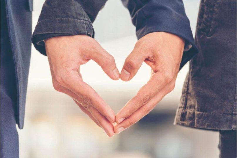 10 meilę įrodančių ženklų, kurie yra neakivaizdūs