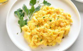 Svieste kepta kiaušinienė ir kitos kiaušinių paruošimo gudrybės