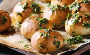 Česnakinės bandelės pagal močiutės receptą