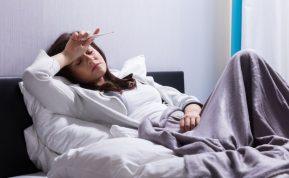 Gydytoja pasakojo apie pavojingas klaidas mažinant karščiavimą