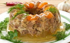 Gydytoja pasakojo, kam ir kodėl nereikėtų valgyti šaltienos