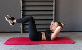 Gydytojo rekomenduojama mankšta vyresnėms nei 30 metų moterims