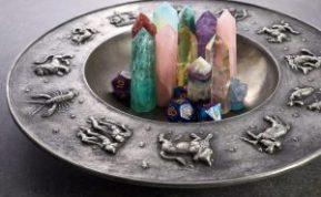 TOP Zodiako ženklai, kurių intuicija itin stipri