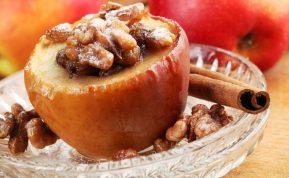 Kaip pagaminti keptus obuolius pagal autentišką močiutės receptą?