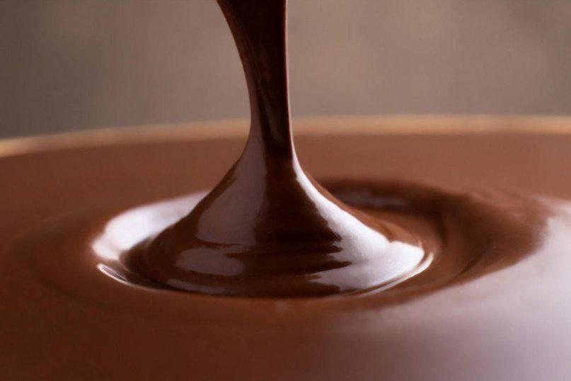 Kaip pasigaminti skanų šokoladinį kremą: 3 receptai