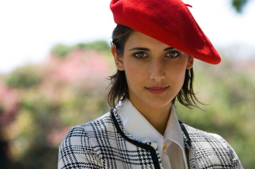 Kodėl prancūzės rytais neplauna galvos? Sužinokite!