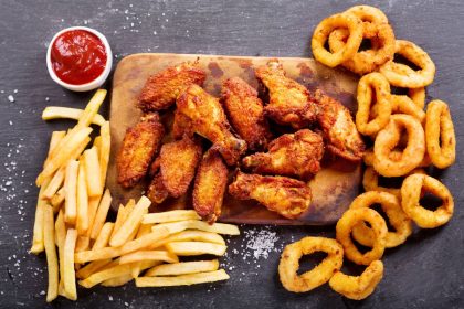 Kokių maisto produktų reikėtų vengti, kad nesusirgtumėte vėžiu?