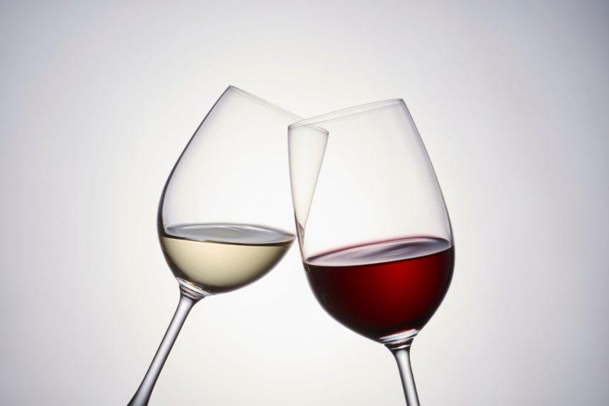 Net viena taurė vyno kenkia smegenims
