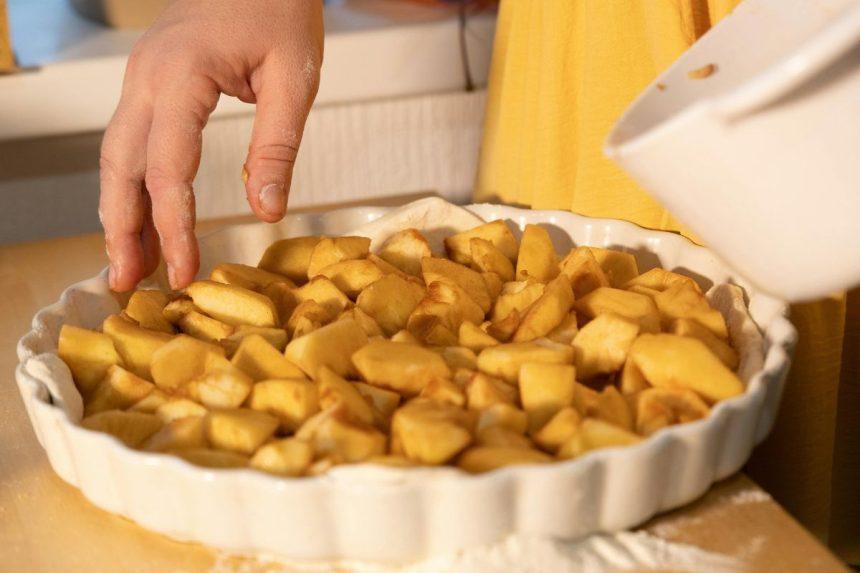 Nuostabaus skonio obuolių pyragas: