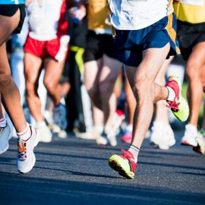 Paliko savo partnerį, kai šis susirgo vėžiu, o dabar jo atminimui bėgs maratoną