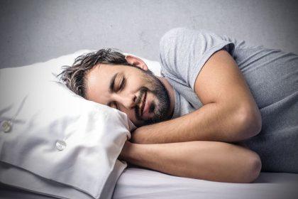 Pamasažuokite šią kūno dalį ir užmigsite per 2 minutes