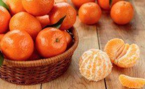 Kaip pasaldinti mandarinus? Japoniškas triukas vos per 10 minučių
