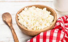 Pats geriausias varškės desertas pasaulyje – jį padarysite per 5 minutes!