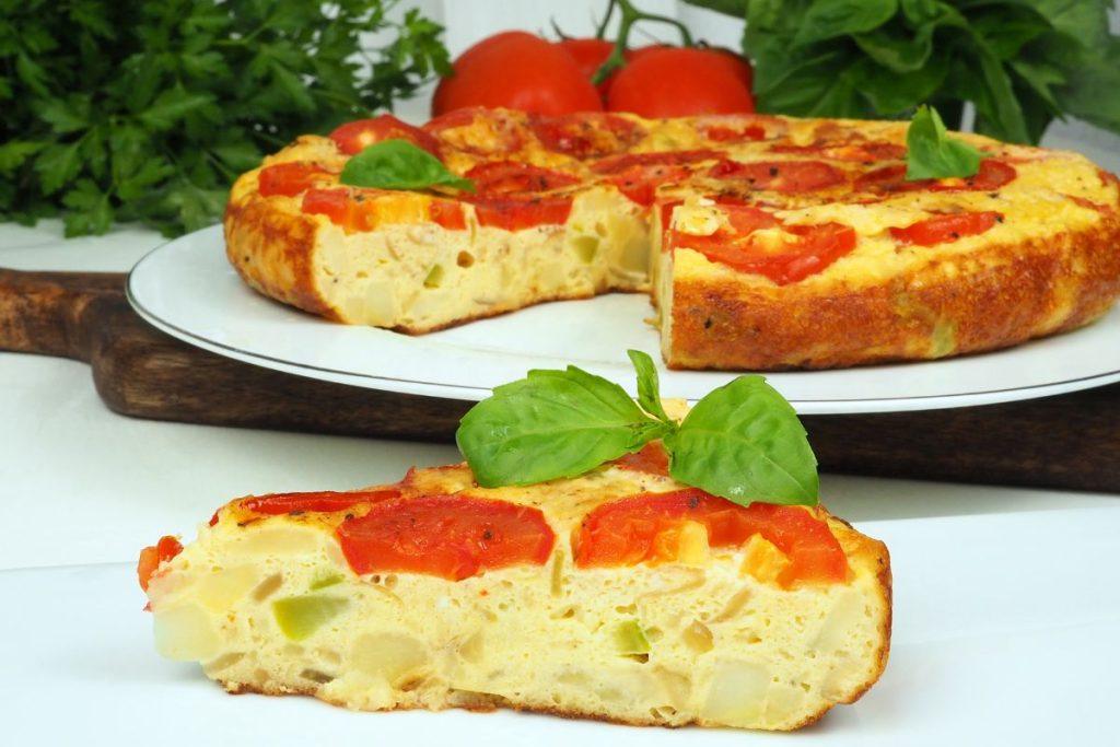 Patyręs virėjas pasidalino omleto receptais, kuriuos dievino visi 90-ųjų vaikai! Omletas su bulvėmis