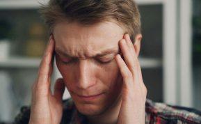 Pavojingi galvos skausmai