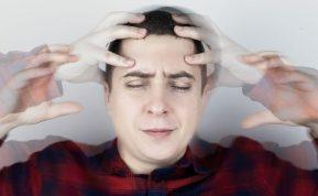 Stojame į kovą su migrena: jums gali pagelbėti rozmarinas