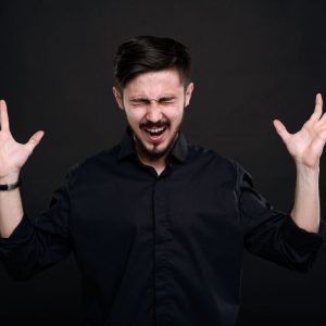Trys Zodiako ženklai, kurie nekenčia visų žmonių