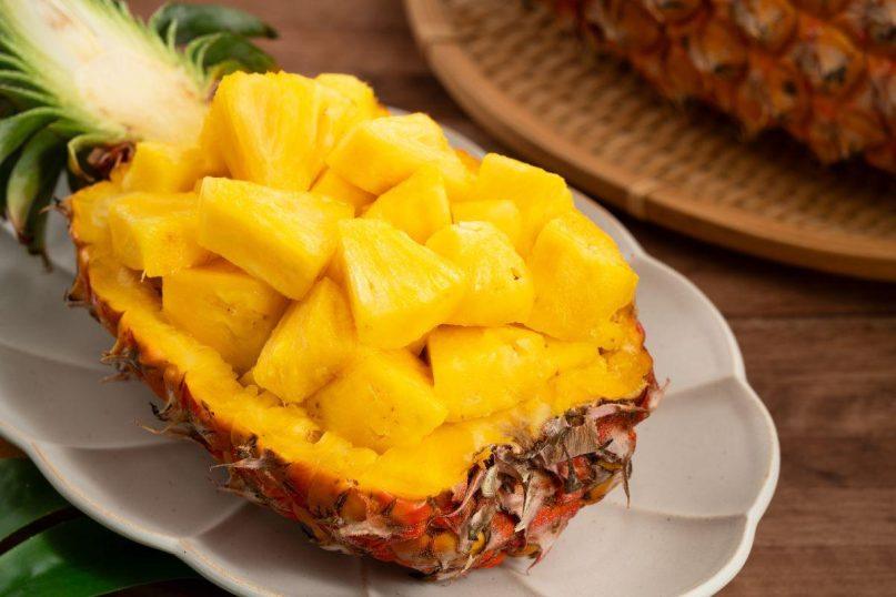 Vištiena ananase prancūzišku stiliumi: ne tik skanu, bet ir labai gražu!