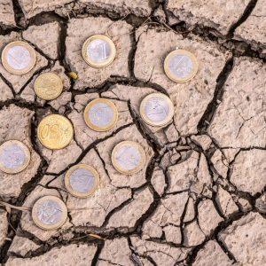 10 daiktų, kurių geriau nekelti nuo žemės, kad neprisišauktumėte blogos sėkmės!
