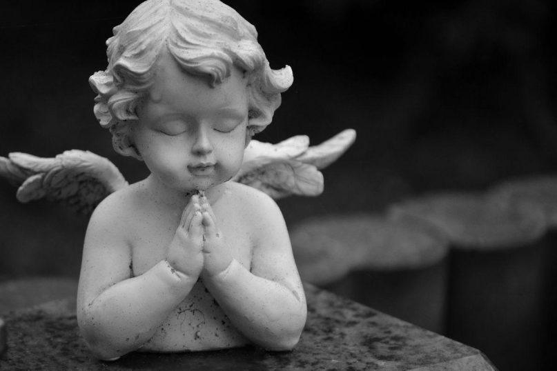 4 priežastys, kodėl daugelis žmonių nemato savo angelo sargo ženklų