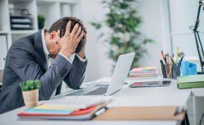 5 priežastys, kodėl protingiems žmonėms sunku jaustis laimingais