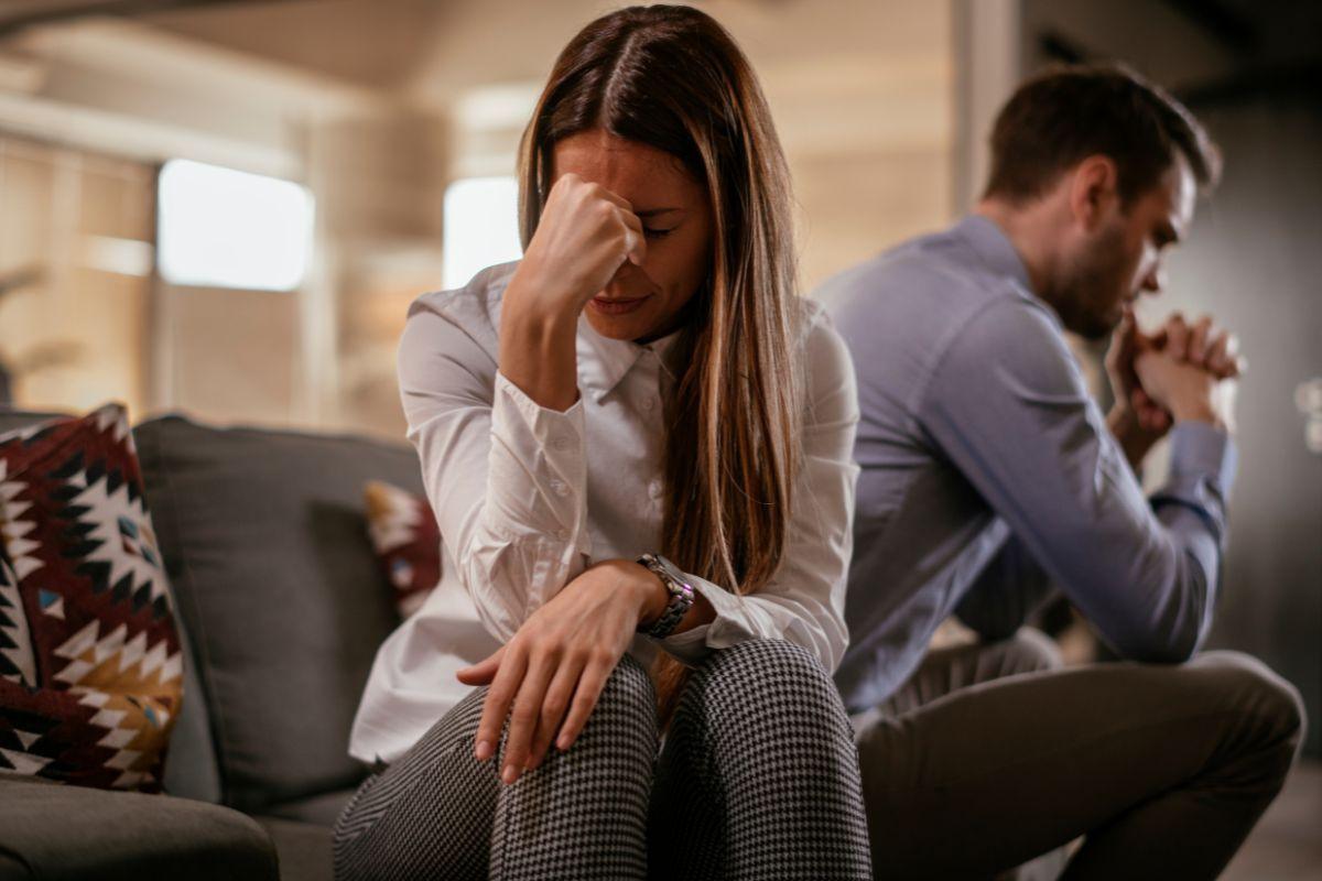 5 ženklai, kurie parodo, kad nemylite savo partnerio, tačiau esate nuo jo emociškai priklausomas
