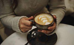 6 + 1 priežastis gerti kavą kasdien
