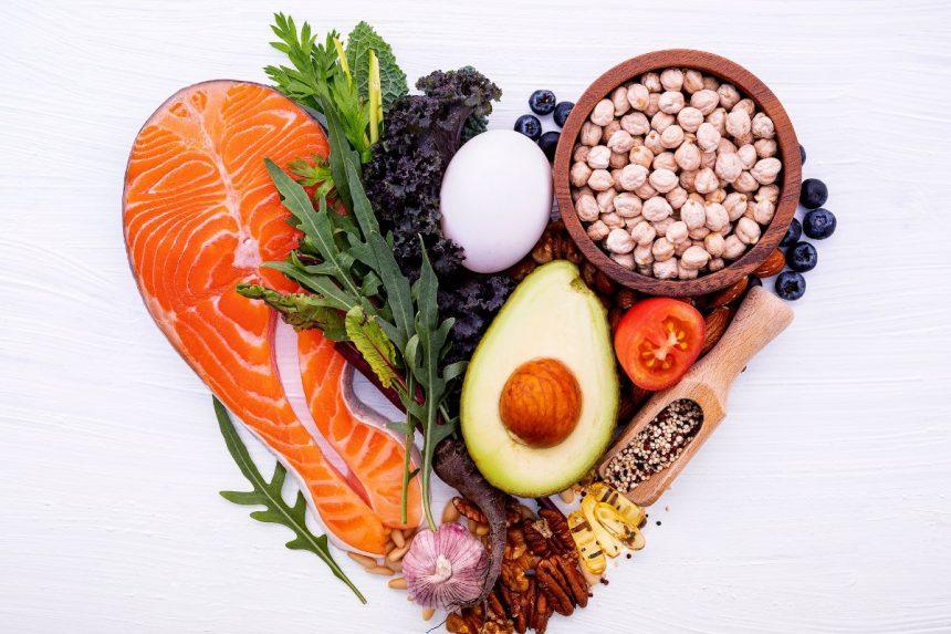 7 maisto produktai, kurie apsaugo nuo širdies ir kraujagyslių ligų: kardiologų patarimai