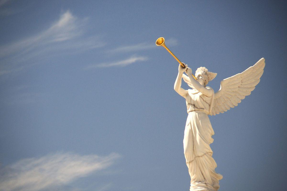 8 aiškūs ženklai, kad esate žemiškas angelas