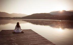 8 praktiniai sėkmingos meditacijos patarimai