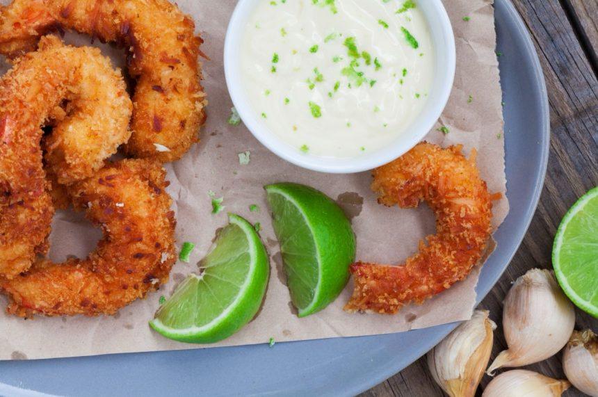 Aliejuje keptos kokosinės krevetės