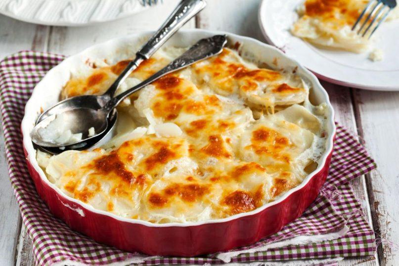 Daržovių apkepas su sūriu