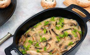 Grybų padažas su grietinėle