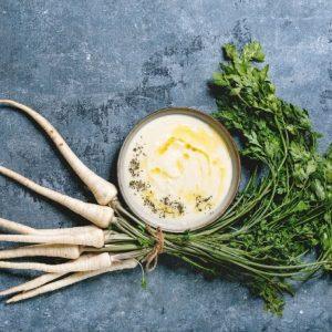 Kreminė pastarnokų sriuba su obuoliais